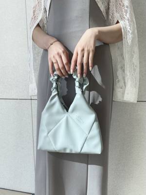 ＜LILLIAN CARAT(リリアンカラット)＞が関西エリア初出店　ルクア大阪店が3月17日(金)にオープン！