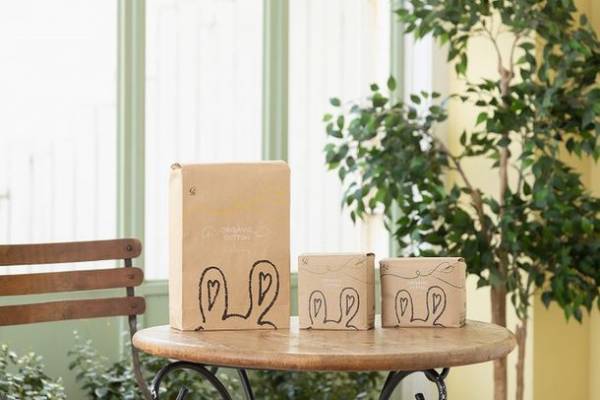 公式オンラインストア限定商品　さりげないシンプルデザインの紙袋タイプ「オーガニックコットンライナー」を新発売