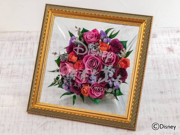 「Disney100」をテーマにしたフレームアートや化粧蘭のフラワーアイテム限定コレクション、日比谷花壇オンラインショッピングサイトで、2月8日（水）から注文受付開始