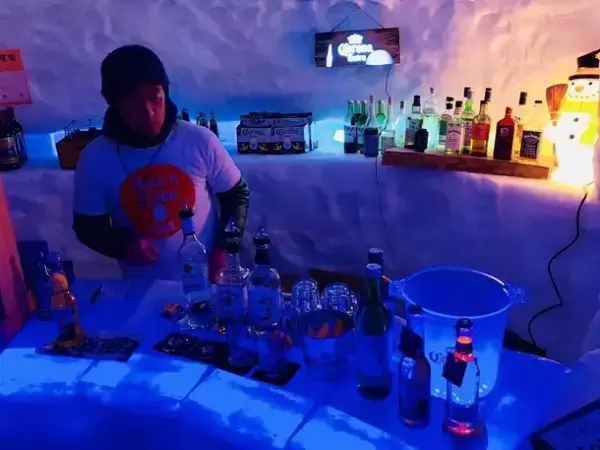 400年の宿場町、月山志津温泉の雪旅籠の灯り、幻想的な街並みを「冬の花火」で彩ります　月山志津温泉の雪旅籠の灯り