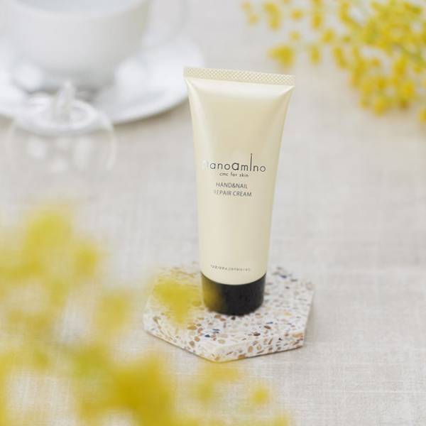 これからのUV対策は日焼け止め使用前後のケアがマスト！「高機能ビタミンC×潤い補給」のライン使いで今まで以上に輝く！ブライト＆クリアな愛され美肌へ！