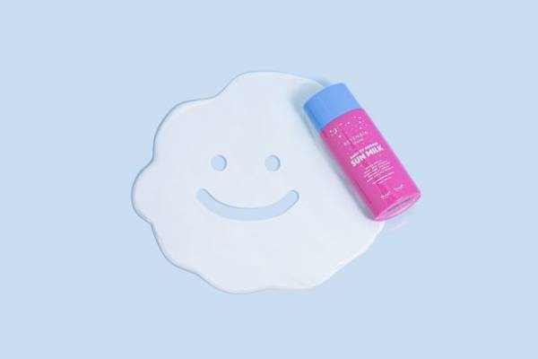 韓国コスメブランド「REYENA16(リイェナ16)」の商品が「qoo10メガ割」にて最大42％割引になるセール販売を開催