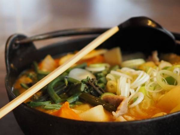 お子さま連れのご家族・またはふるさと納税者は無料！『富士河口湖町 ふっこう ほうとう祭り』3月25日に開催