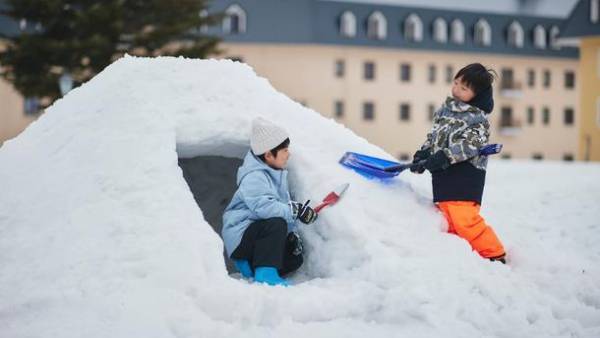 スノーラフティングの営業が今月いっぱいで終了！ロングスノーシーズンでまだまだ楽しめるロッテアライリゾート