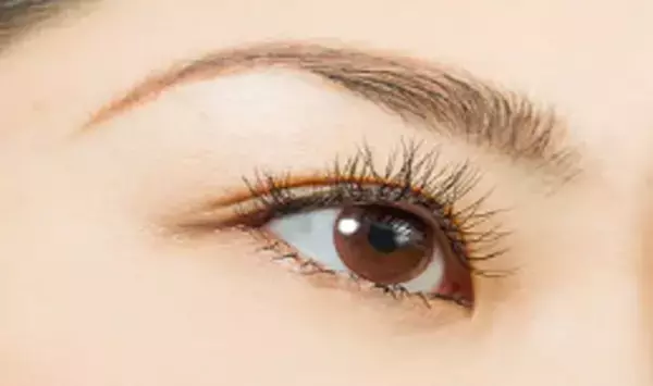 ドライアイを訴える患者が1月の時点で5倍程増加！乾燥によりVDT作業が増えたことが背景