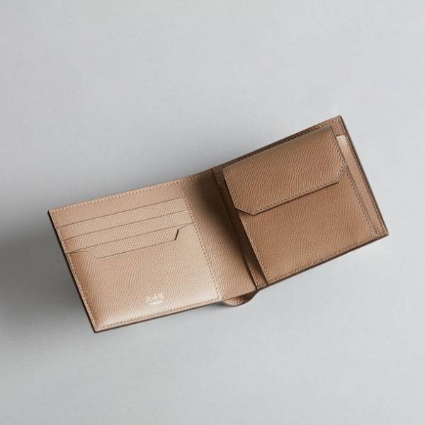 『ヨーロピアン・カーフ』カスタムカラーオーダーフェアが、2月1日(水)より東京・大阪の直営店と百貨店にて順次開催