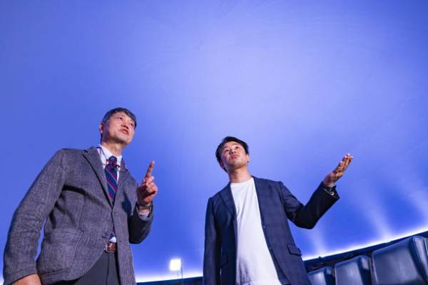 「プラネタリウムで泣いて」鎮西寿々歌と寺坂頼我が360度映像に登場　3月18日公開『かぐや姫は未来の月からやって来た』