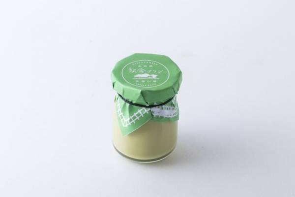 小田原市の大雄山線駅舎カフェ1の1にバレンタインを記念してハートのつり革が登場！伊豆箱根鉄道とコラボしたバレンタインデー特別企画も開催