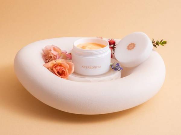 三島産ハーブや富士山の水を使用した静岡発のボタニカルオールインワン美容ジェル『アスタボニタ』2023年2月15日 オンラインにて発売