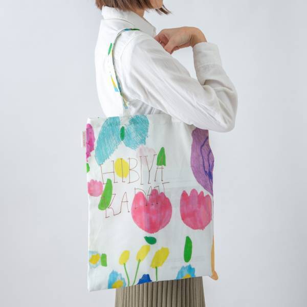 ～母と、母のような大切な人に、心からの「ありがとう」を。～日比谷花壇の母の日フラワーギフト2023年2月14日（火）から、日比谷花壇オンラインショッピングサイトで注文受付開始