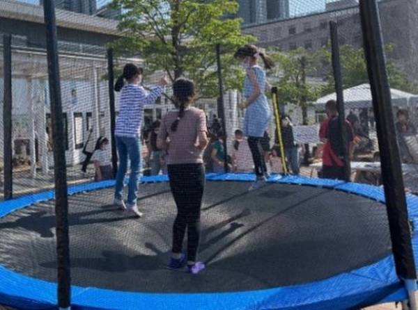 日本最大級のサツマイモイベント「さつまいも博2023」など開催！「春のけやき彩2023」2月22日からけやきひろばで開催　チョークアートや走り方教室＆測定会、ジャズ演奏、エアー遊具など充実の3週末