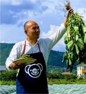 阪急交通社×阪急阪神百貨店～「食の阪神」生鮮バイヤー厳選の産地へ～4月28日（金）限定「旅するさんち」明石浦漁港 セリと鯛料理