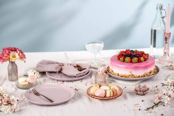 仏鋳物ホーロー鍋ストウブ　食器シリーズ「Dining line」から新色「シフォンローズ」を発売