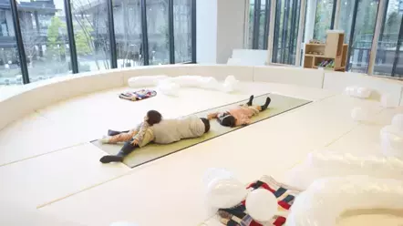 ～鼓動する畳～『TTM-V20』を用いた体験コンテンツ0歳から音を肌で感じて感性を育む、新たな遊び「空飛ぶ魔法の畳」