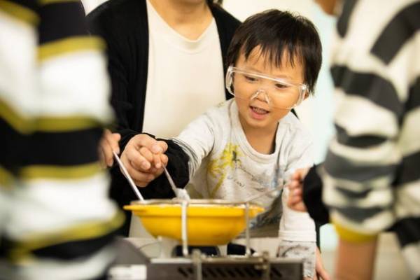 見て、聞いて、学んで、味わって、楽しめる！愛媛県今治市にある伯方の塩工場見学を3月19日(日)から再開　～ご予約は3月1日(水)から！～