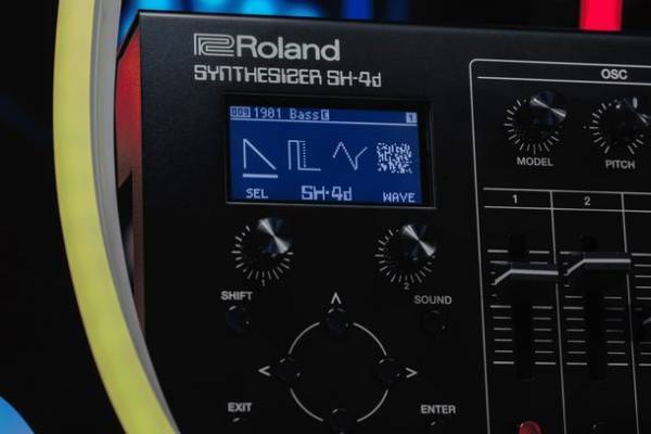 往年のアナログ・サウンドからデジタル・サウンドまで多彩な音作りを楽しめるコンパクトなシンセサイザーを発売