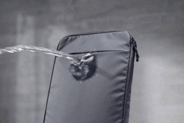 バッグの中身を6秒で入れ替えることができる！忙しいビジネスパーソンのための新発想マグネットバッグが登場！2月24日よりMakuakeにて販売開始