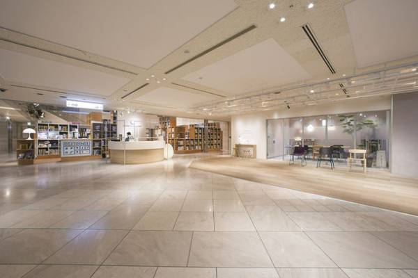 ダイニングチェアが抽選で当たる「CLUB OZONE 住まいる 春の新生活キャンペーン」を新宿OZONEにて3/1～3/31まで実施