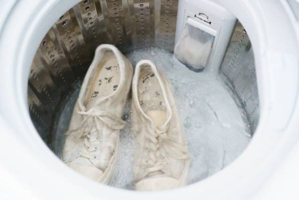 和紙を使用した素足でも履けるスニーカー！CAMPFIREで3月1日19時よりクラウドファンディング開始