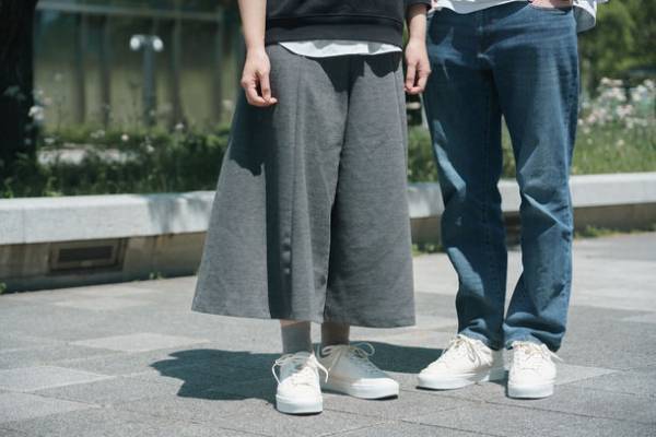 和紙を使用した素足でも履けるスニーカー！CAMPFIREで3月1日19時よりクラウドファンディング開始