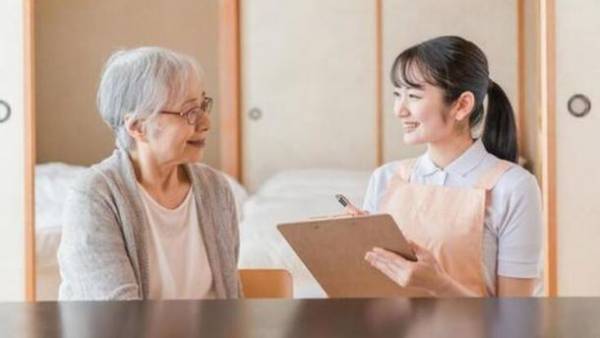 書籍“人生が輝く！声に出すと元気になれる「まほうのことばたち 33」”刊行支援のクラウドファンディングが目標金額100％を達成！