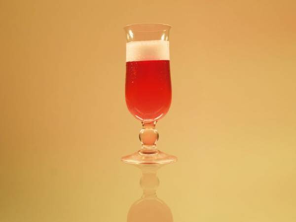 HARNEY & SONSのシグネチャー・ブレンド“Hot Cinnamon Spice”を使用した新感覚アイスティー「ドラフトティー」を販売開始