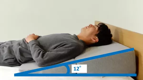 韓国の大手病院で開発、逆流性食道炎の緩和が期待される枕　Makuakeにて目標額2,300％を突破、3月29日まで先行予約受付