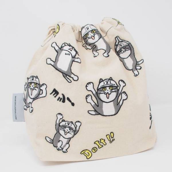 仕事猫グッズ初！総柄刺繍のティッシュケースと巾着を3月10日から販売開始！