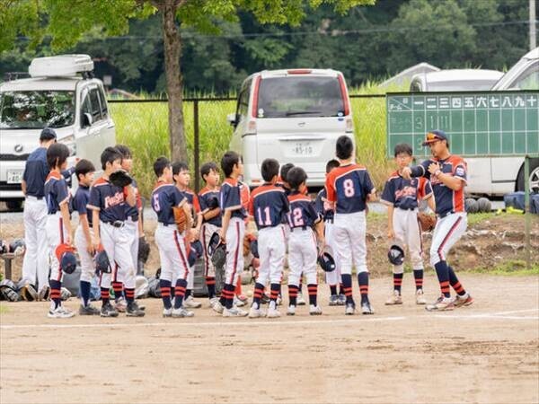 日本最大級の少年野球チーム『フルスイングベースボールスクール』がユニフォームセットのプレゼントキャンペーンを3月に実施！　～埼玉県を拠点に20拠点350名！17,000円相当のプレゼント～