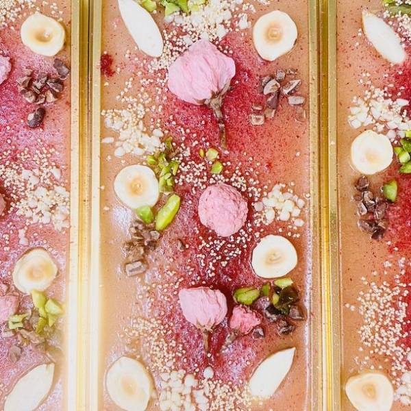 人気急上昇！『2023伊勢丹 新宿店 バレンタイン』で話題のビーガンチョコ　3月15日(水)からオンライン限定で新作の桜もち＆桜抹茶を発売