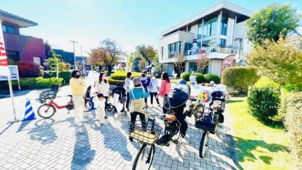4月から自転車ヘルメットの着用努力義務が親世代にも　子ども乗せ自転車の交通安全を体験する親子フェスタを豊洲で開催
