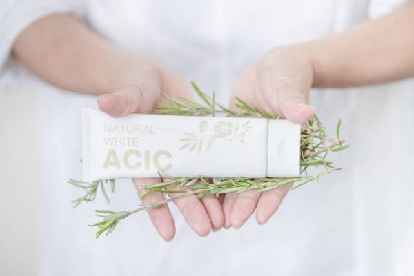 イタリアンシェフが本気で考案！SDGsにも配慮した安心安全な歯磨き粉が本格的に販売スタート！