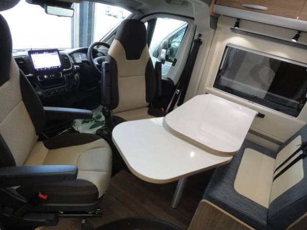 東北地域最大級『東北キャンピングカーショー2023』開催！1年に一度！夢メッセみやぎにキャンピングカーが大集合！