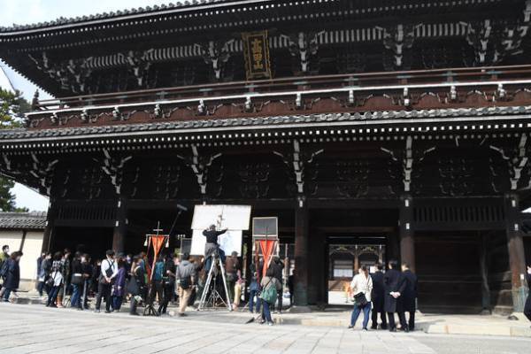 3月17日～19日は映画『わたしの幸せな結婚』のロケ地へ　“蓮”で知られる専修寺(三重県津市)へ聖地巡礼