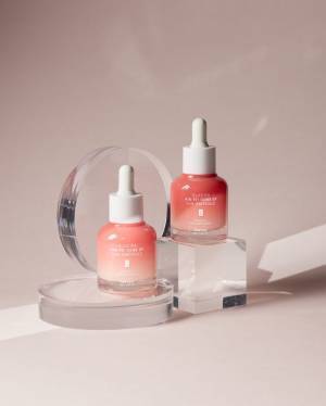 グラシアウォーターベースのコスメブランドfeelxoより「グラシアエアフィットトーンアップサンアンプル」を2023年3月15日販売開始