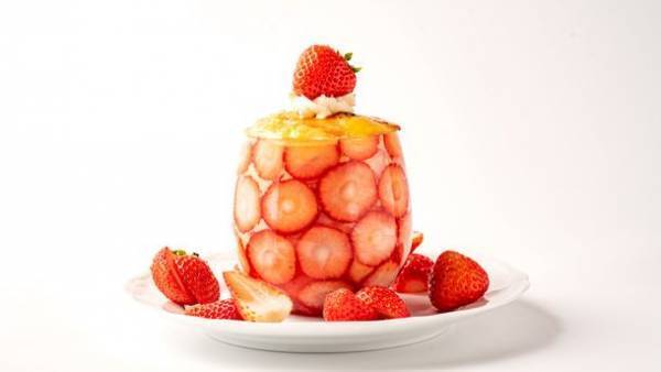 フルーツパフェ×名店スイーツのセレクトショップ『川崎Le・Fruitier』が川崎駅北口にオープン！