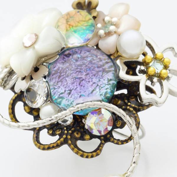 ピアスのようなイヤリング「ぴあり」を製作するジュエリー京都　待望の「源氏物語シリーズ・第二弾」スタート！新作「桐壺更衣」を3月17日(金)に発売！