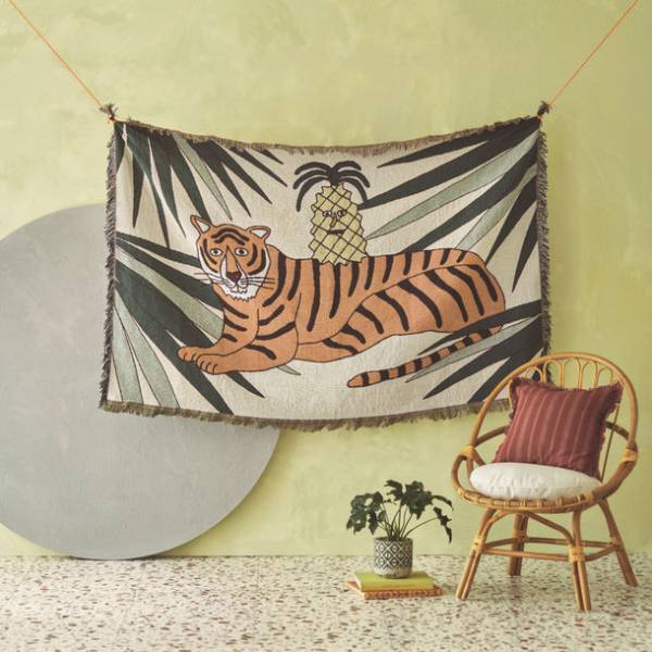 イラストレーター「SHO MIYATA」とunicoがコラボ！南国のリゾートをテーマにした、シュールでポップなアイテムを4/7(金)より発売！