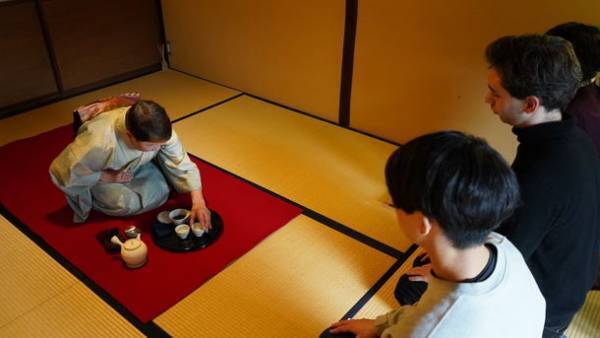 春の京都でお茶の愉しみを知る！煎茶道東阿部流の体験教室「雅翠庵」が北野天満宮そばにオープン　4月15日(土)記念イベントを開催