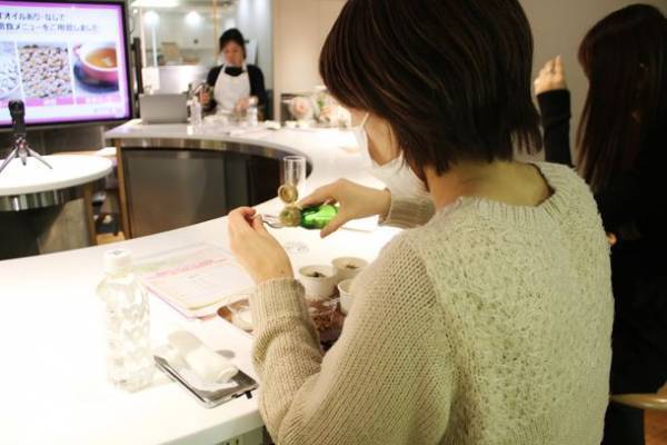 FYTTE×MCTプラス・コンソーシアム　話題の「MCTオイル」体験会　“かけるだけ”春から見直す脂肪燃焼タイパ朝活を提案