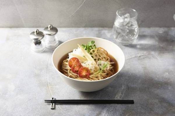 国産玄米を100％使用した人気のグルテンフリー麺『玄米麺』シリーズが4月1日にリニューアル　麺を改良し歯切れのよい本格的な食感に！