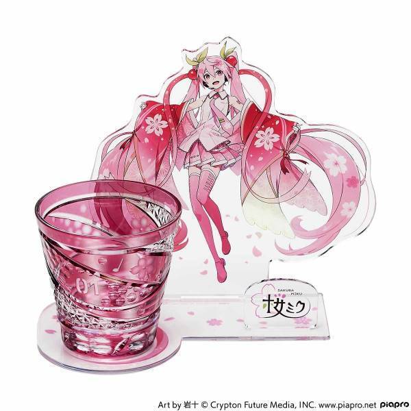 大好評を博した『初音ミク』と江戸切子コラボの第二弾！『桜ミク』をイメージした可憐で華やかな江戸切子グラスが登場390点限定で販売