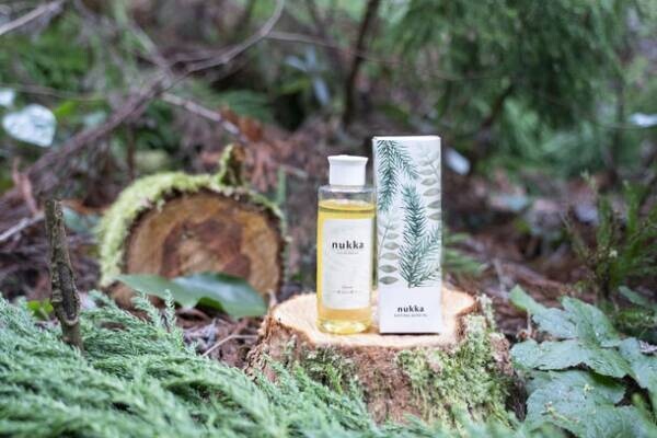 熊本県阿蘇の温泉水と「小国杉」の天然精油を配合した“旅するバスオイル”nukka、3月15日から販売開始