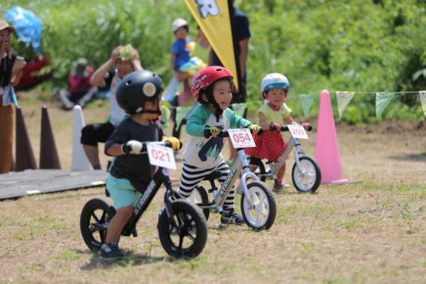 神戸メリケンパークでイベントばんぱく2023「メリケンワンダーパーク」開催