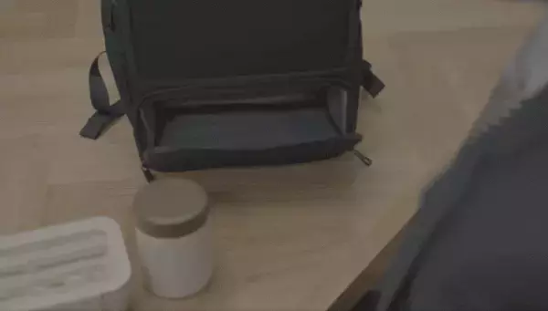 ≪公開3日で200万円突破！≫欲しいモノにすぐにアクセス！「保冷保温」ができる2階建て構造の高機能バックパック「UNSTRAPACK」をMakuakeにて応援購入受付中