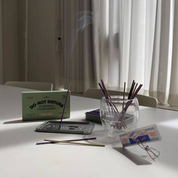 韓国で話題の缶入りインセンススティック　collins(コリンズ)が3月30日(木)に日本初上陸！