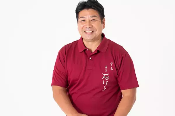 世田谷区の名店蕎麦屋の主人初の書籍『一日一杯、幸せになるかけそば』出版記念　限定新メニュー金粉トッピング『ご褒美金箔そば』登場