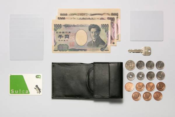 特許構造の薄型ミニ財布「CATAe(カタエ)」改良版、CAMPFIREでクラウドファンディング開始