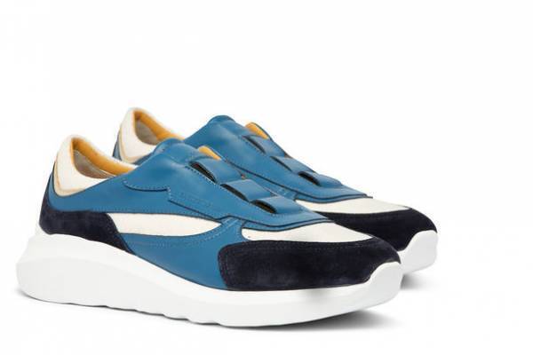 イタリアンレザーブランドの「ア・テストーニ」　春の新作シューズやローファーを発表