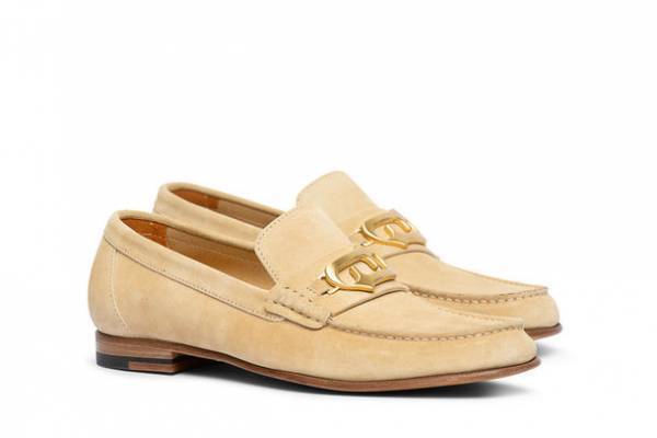 イタリアンレザーブランドの「ア・テストーニ」　春の新作シューズやローファーを発表